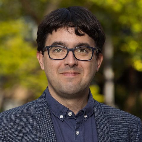 Javier Patiño Loira headshot