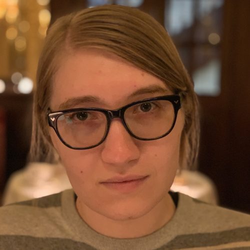 Veronica Toro headshot